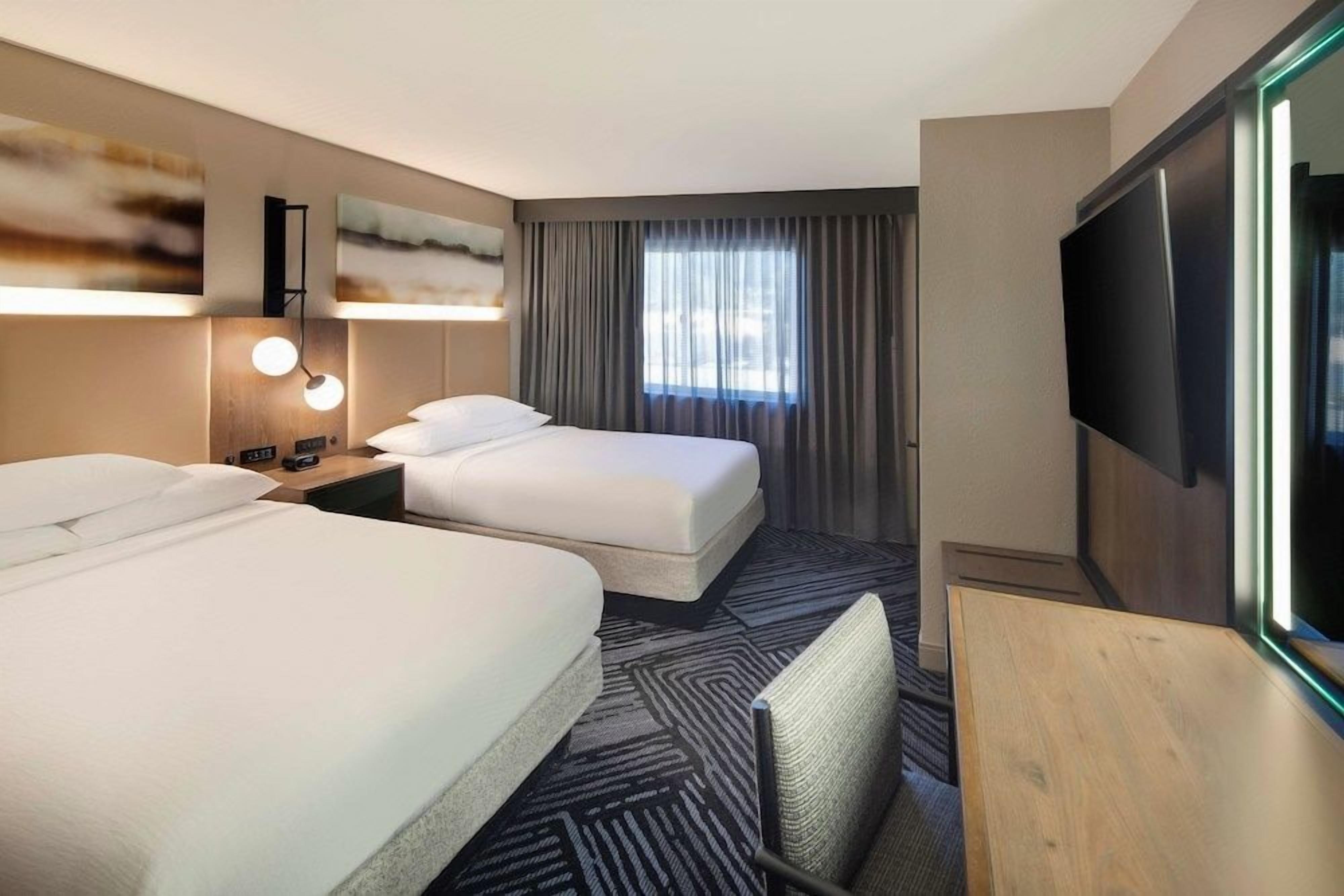 1 quarto, roupas de cama premium, cofres nos quartos, escrivaninha