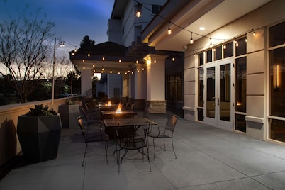 Embassy Suites by Hilton San Rafael Marin County