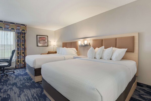 Standard Room, 2 Queen Beds, Non Smoking, Refrigerator & Microwave - Best Western Batesville (Batesville)