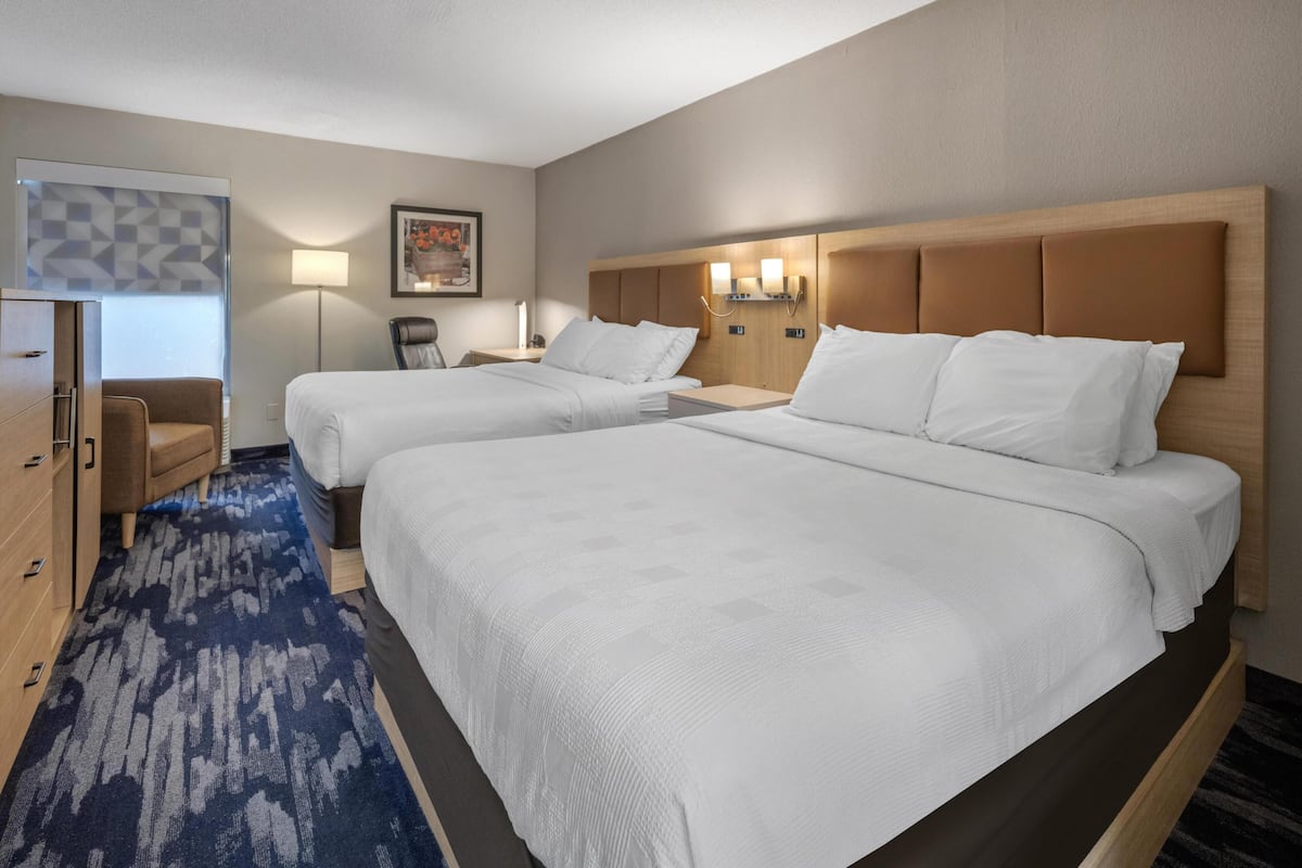 Standard Room, 2 Queen Beds, Non Smoking, Refrigerator & Microwave