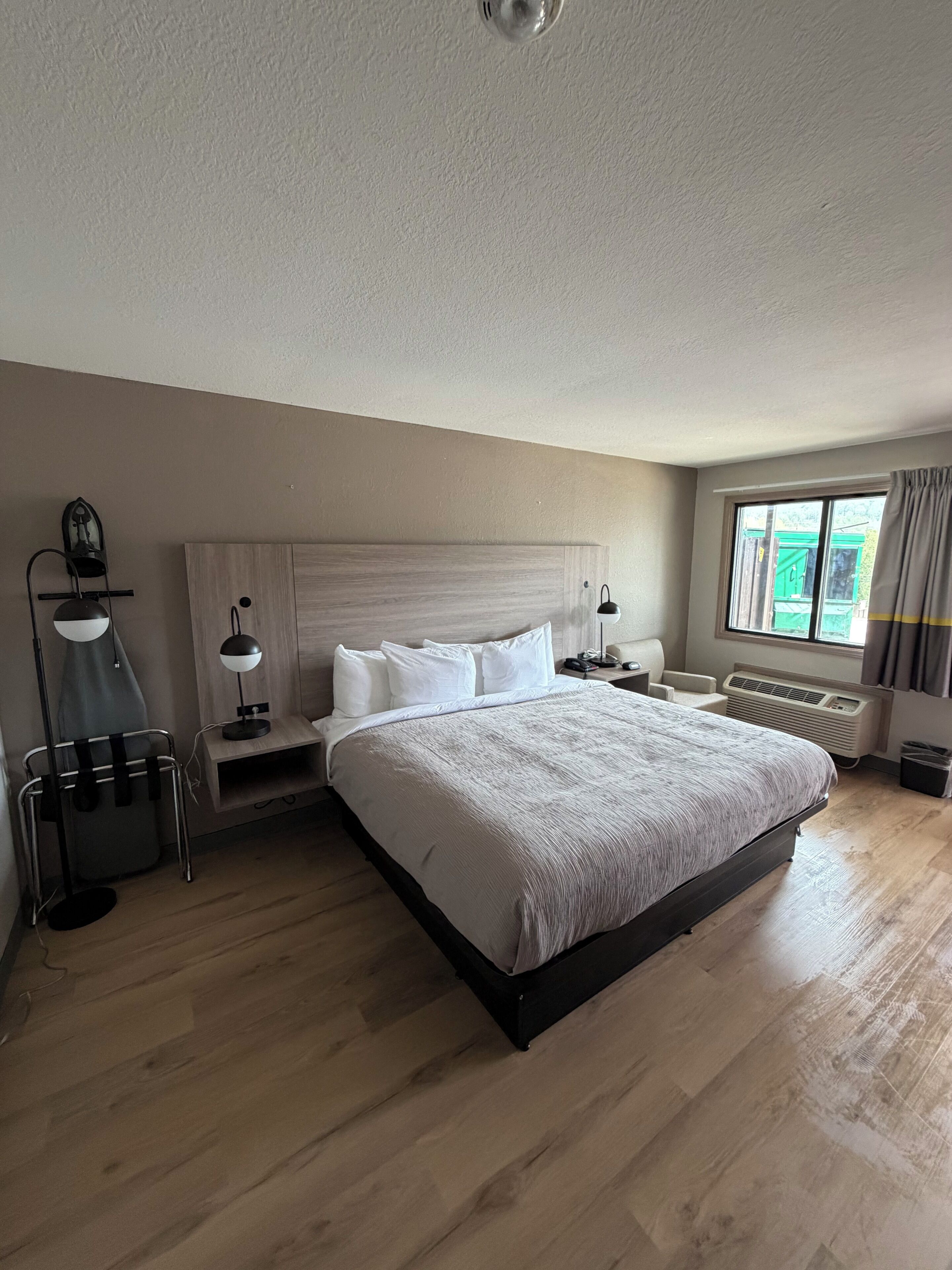 Iron/ironing board, free cots/infant beds, free WiFi, bed sheets