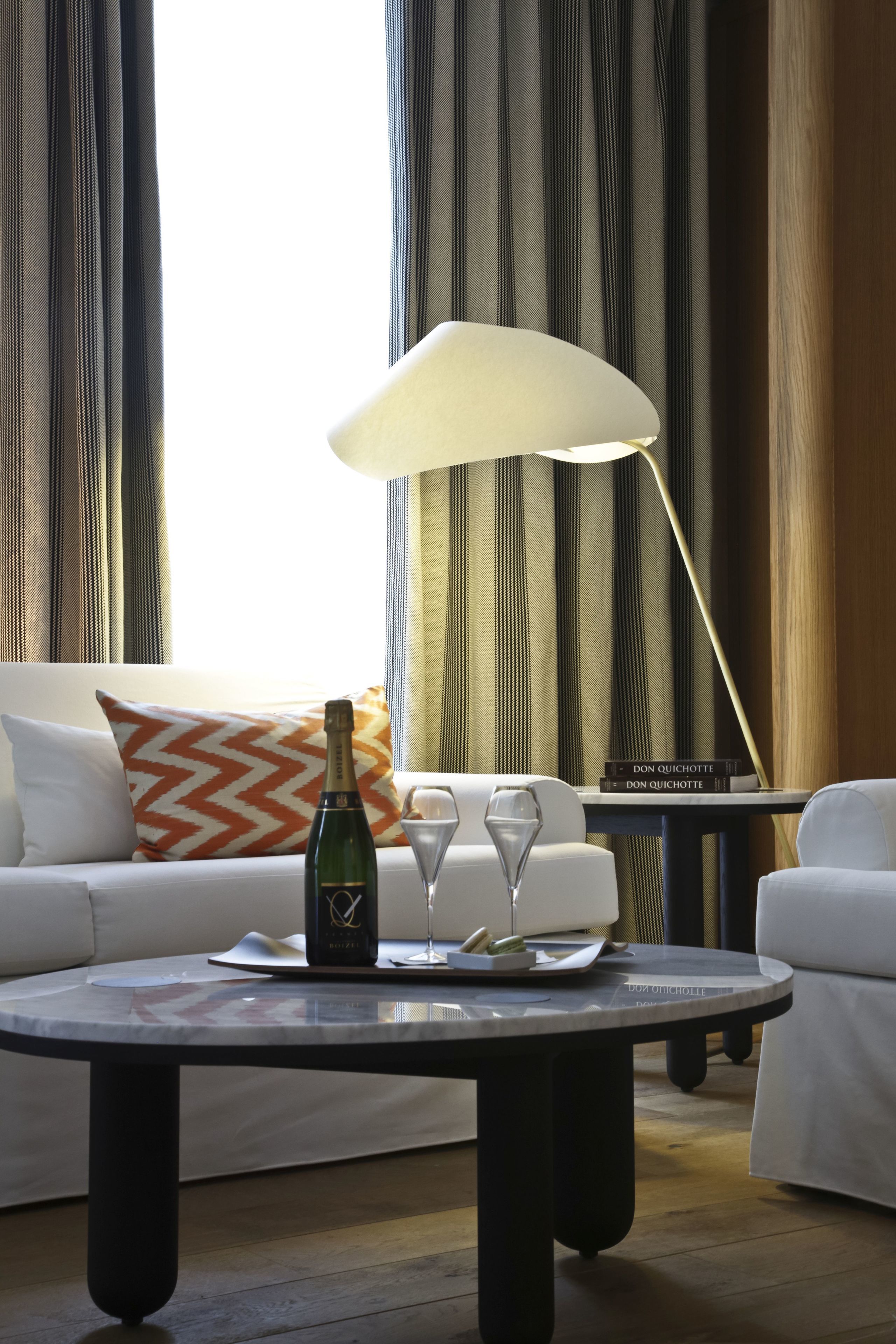 Photo - Hôtel Vernet Champs Elysées Paris