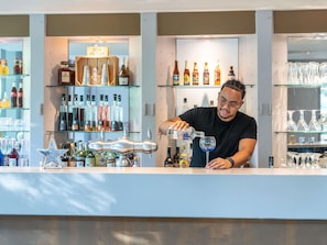 Bar (in der Unterkunft)