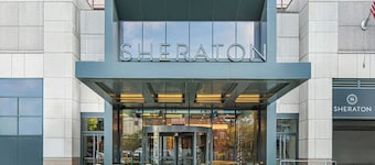 Sheraton LaGuardia East Hotel
