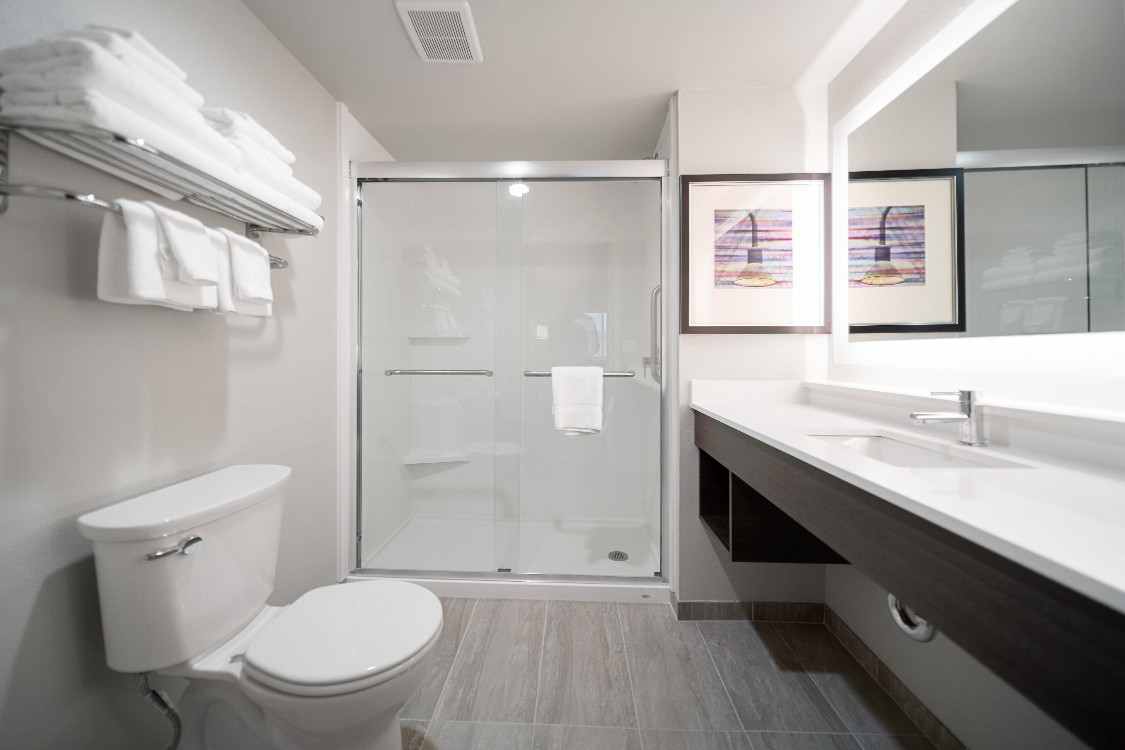 In-room safe, desk, iron/ironing board, WiFi (free)