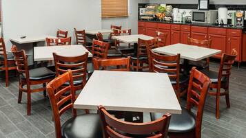 Free daily continental breakfast