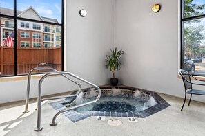 Indoor pool - Quality Inn Savage - Bloomington West (Savage)