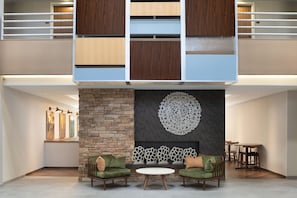 Bar-salon dans le hall