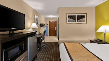 Desk, laptop workspace, iron/ironing board, WiFi
