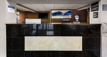 Best Western Adena Inn