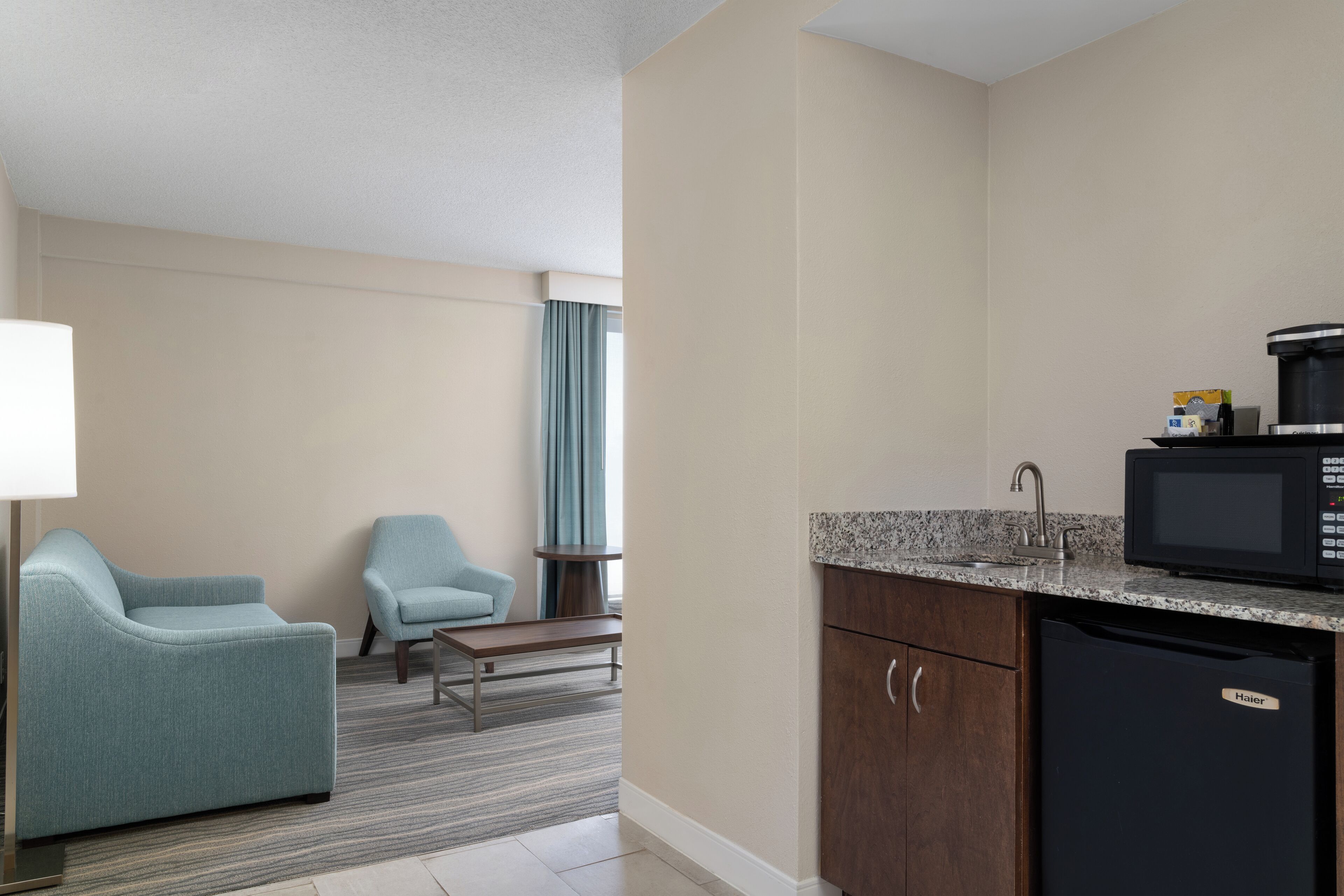 Foto - DoubleTree by Hilton Norfolk Airport