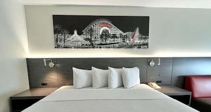 Ramada by Wyndham Anaheim Convention Center