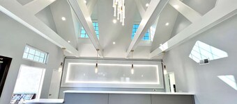 Ramada by Wyndham Anaheim Convention Center