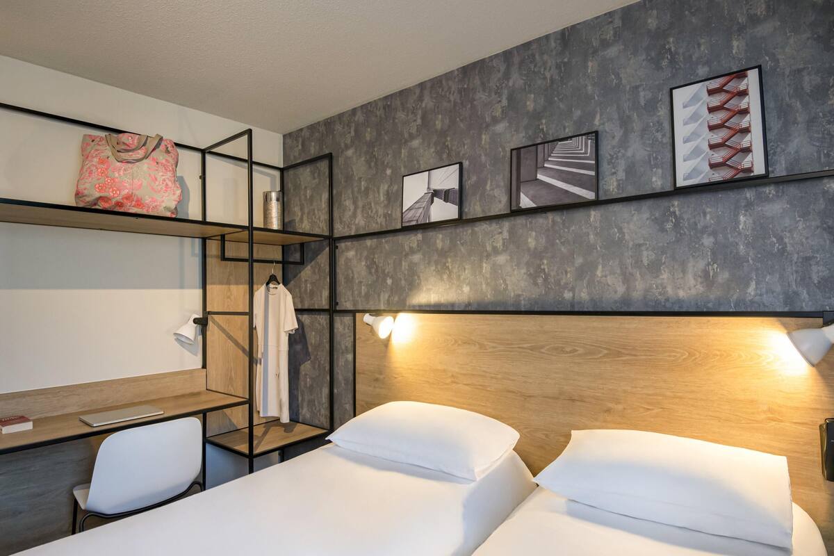 Standard Room, 2 Single Beds