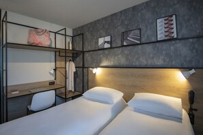 Standard Room, 2 Single Beds