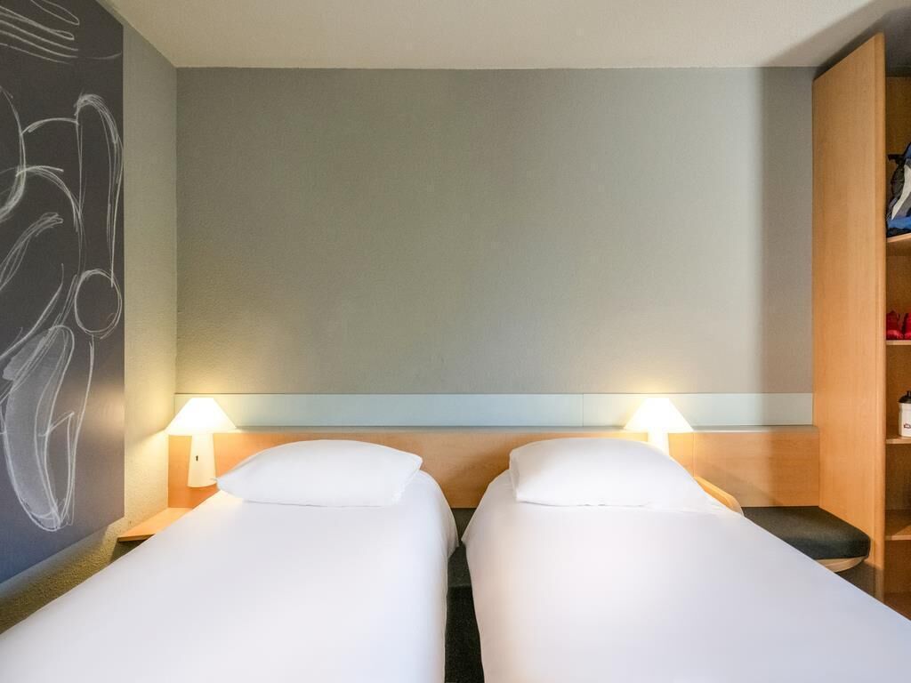 Standard Room, 2 Single Beds