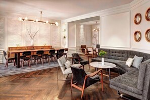 Reception - Le Méridien Indianapolis (Indianapolis)