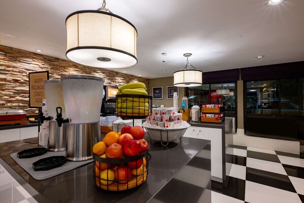 Free daily buffet breakfast