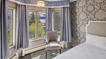 Executive Double Queen | 3 bedrooms, premium bedding, down comforters, pillowtop beds