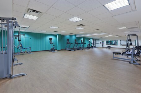 Holiday Inn Express Winnipeg Airport Polo Park, an IHG Hotel - Image 15