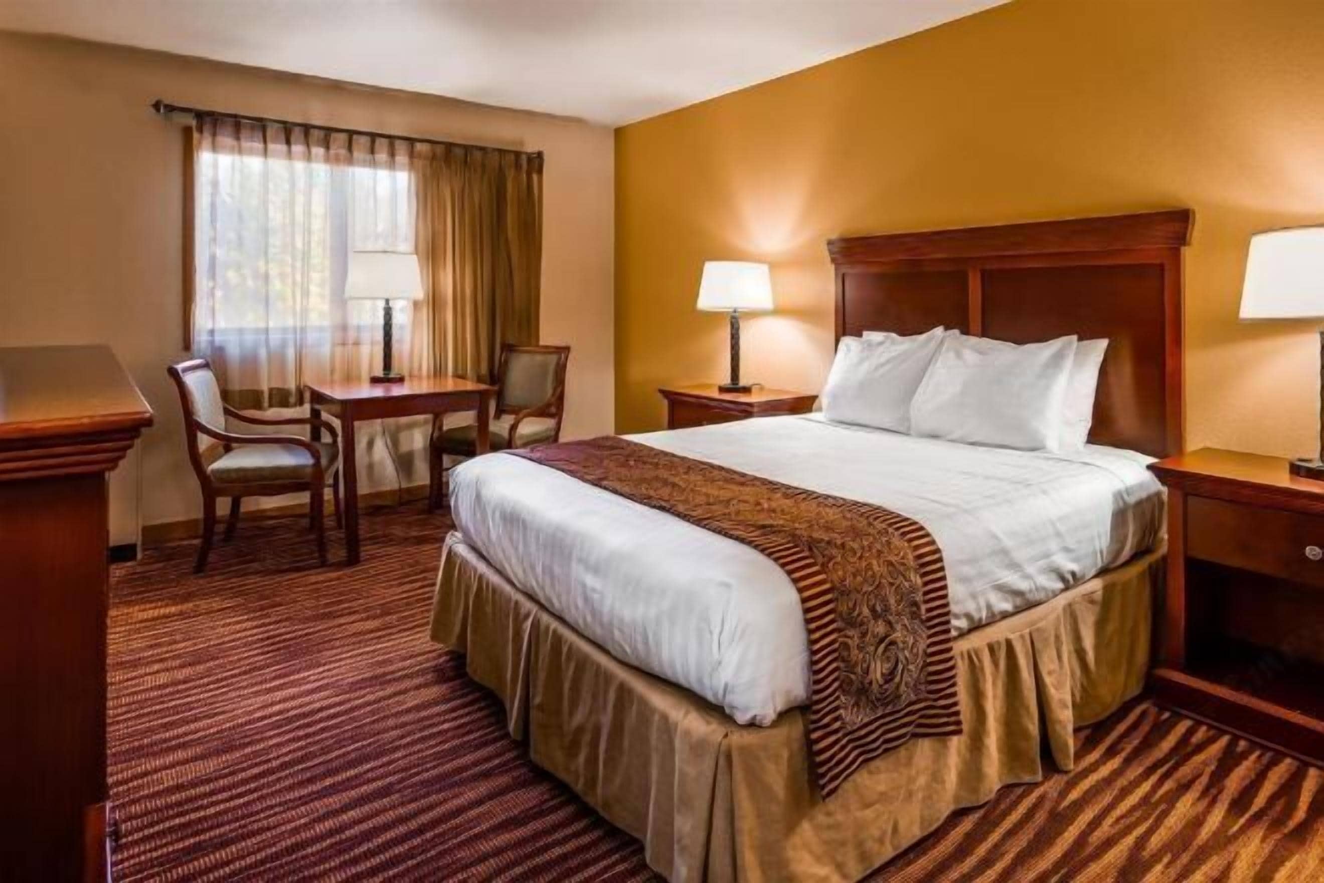 Desk, laptop workspace, iron/ironing board, WiFi