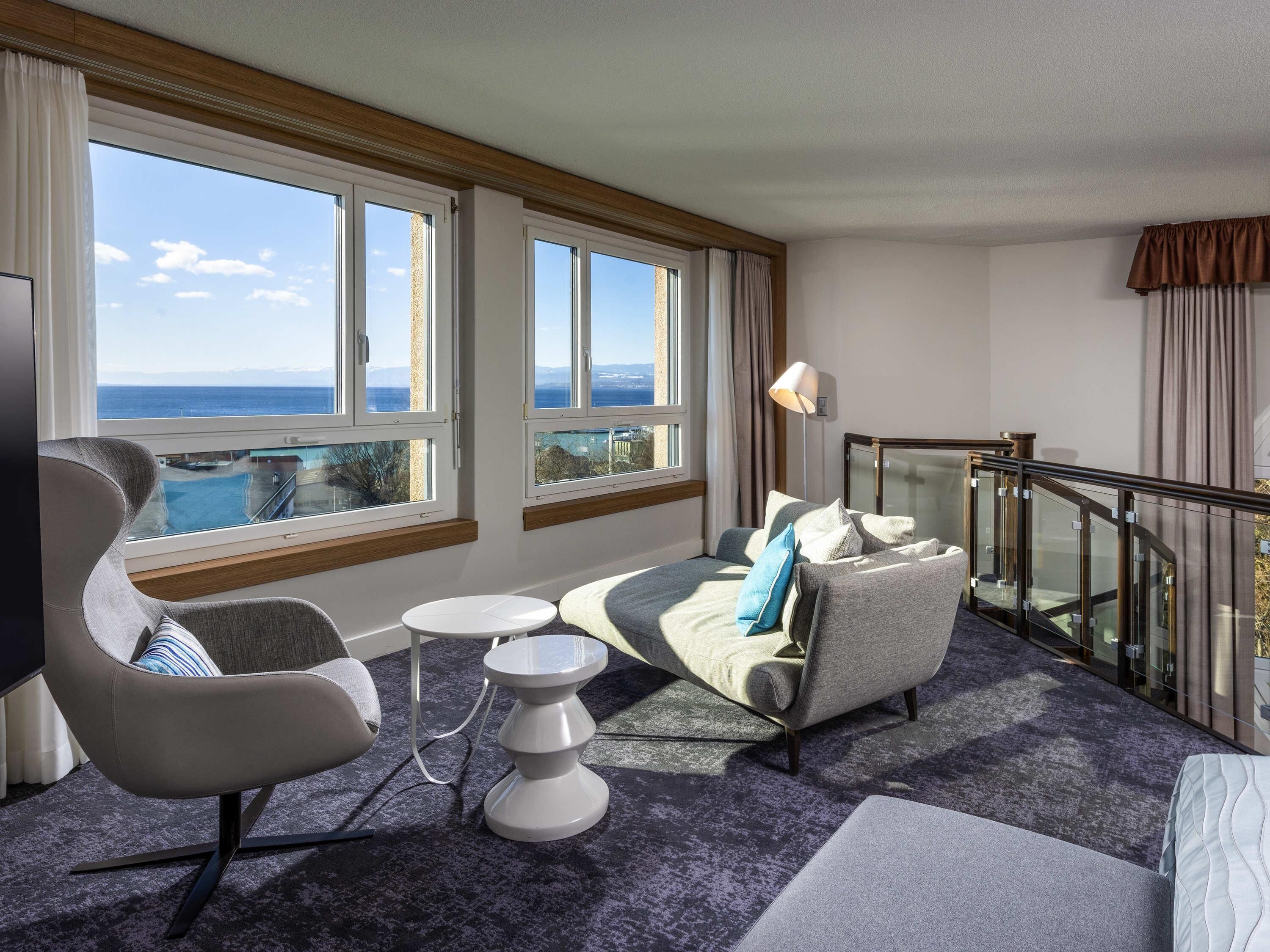 Suite, 1 très grand lit, vue lac