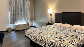 Desk, laptop workspace, blackout drapes, free WiFi