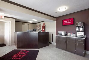 Lobby - Red Roof Inn Dayton - Huber Heights (Dayton)