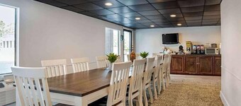 Rodeway Inn & Suites Fort Rucker