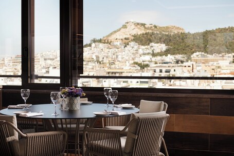 Crowne Plaza Athens City Centre, an IHG Hotel - Image 89
