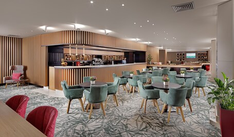 Crowne Plaza Athens City Centre, an IHG Hotel - Image 9