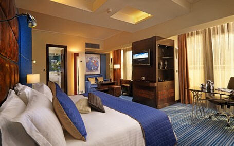 Crowne Plaza Athens City Centre, an IHG Hotel - Image 96