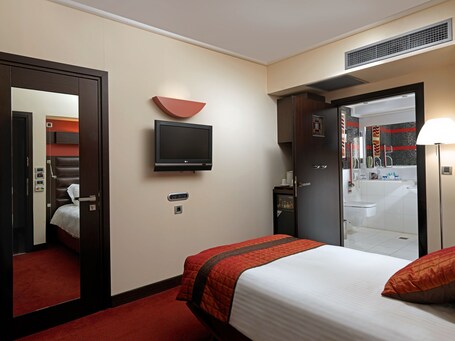 Crowne Plaza Athens City Centre, an IHG Hotel - Image 187