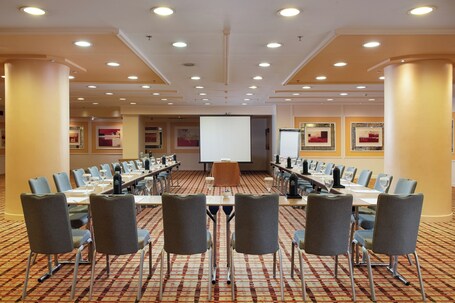 Crowne Plaza Athens City Centre, an IHG Hotel - Image 151