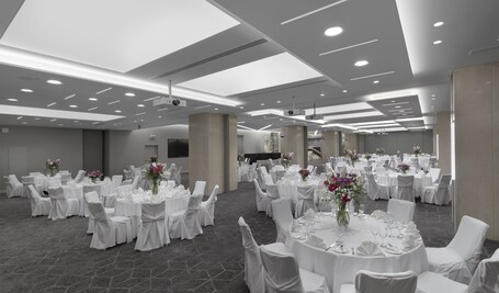 Crowne Plaza Athens City Centre, an IHG Hotel - Image 41