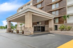 Exterior - Comfort Inn University (Wilmington)