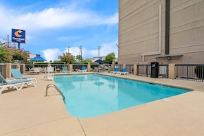 Seasonal outdoor pool, open 9 AM to 9 PM, pool loungers