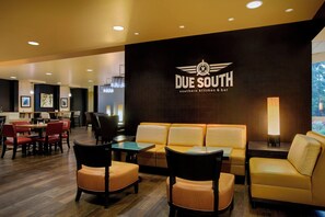 Bar (on property) - Marriott Greensboro Airport (Greensboro)