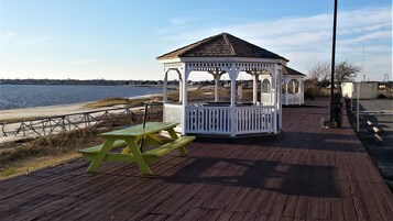 Suite, 1 King Bed, Bay View | View from room