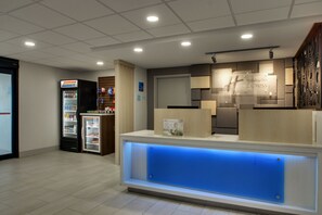 ฝ่ายต้อนรับ