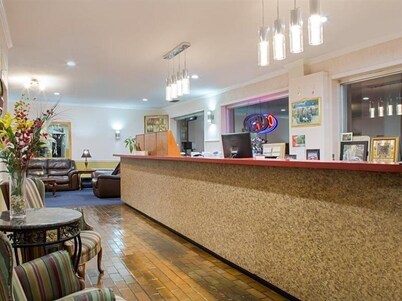 Days Inn by Wyndham Tallahassee-Government Center