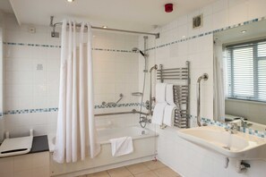 Standard Room, 1 Double Bed, Accessible | Minibar, desk, blackout drapes, iron/ironing board - Holiday Inn York by IHG (York)