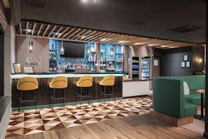 Bar (in der Unterkunft)