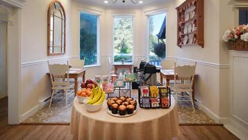 Free daily full breakfast