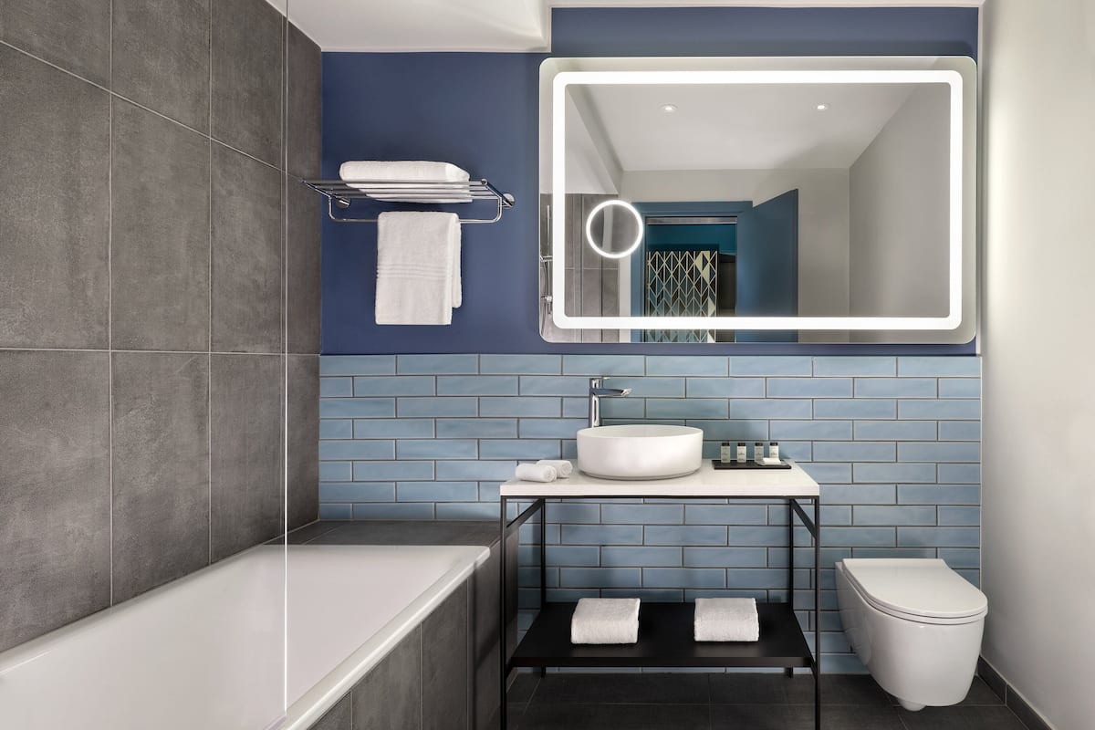 rainfall showerhead, free toiletries, hair dryer, bathrobes