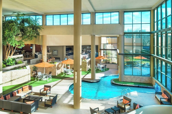 Indoor pool, outdoor pool