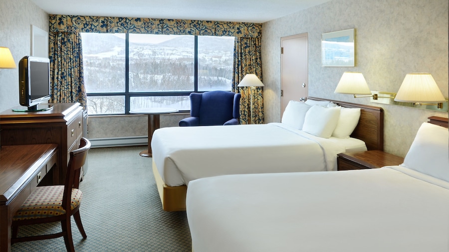 Greenwood Inn & Suites