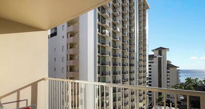 Club Wyndham at Waikiki Beach Walk