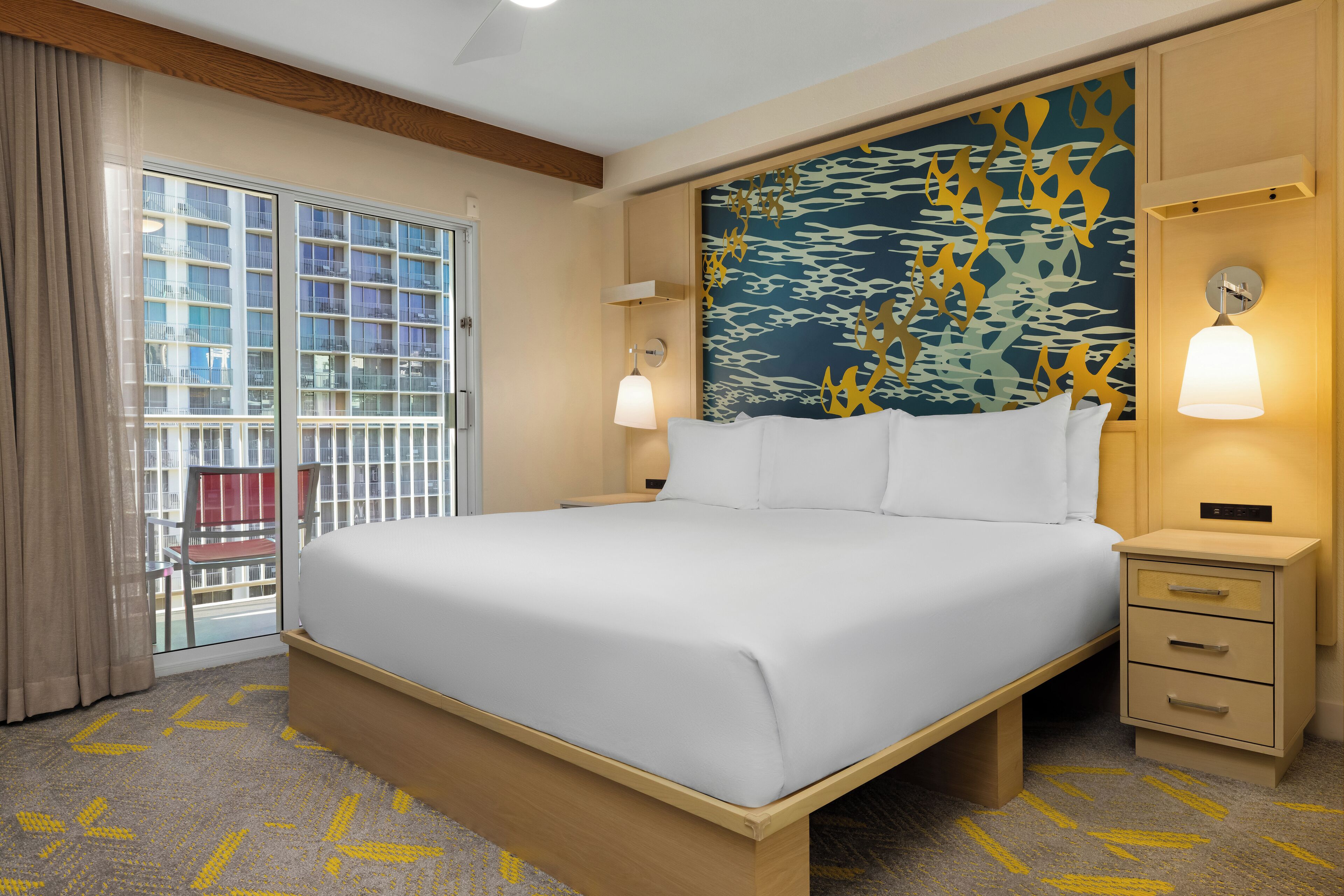 Két bảo mật tại phòng, màn/rèm cản sáng, bàn ủi/dụng cụ ủi quần áo 