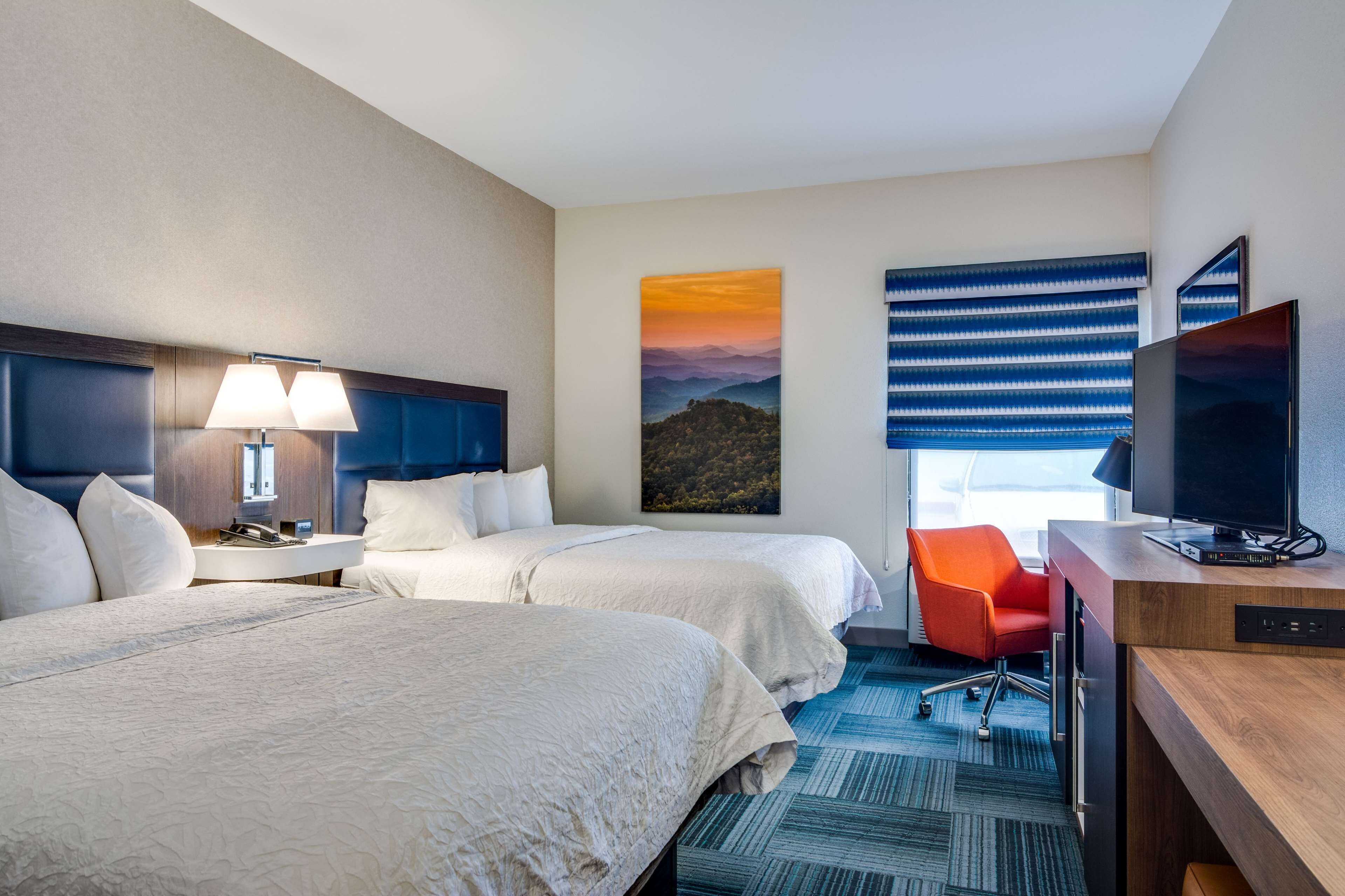 minibar, in-room safe, desk, blackout curtains